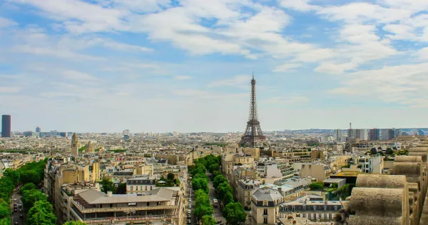 Paris Weather 2026: February & April Forecast Challenges